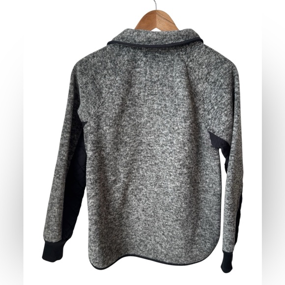 Abercrombie & Fitch Black and Gray Quilted Jacket - Picture 2 of 3